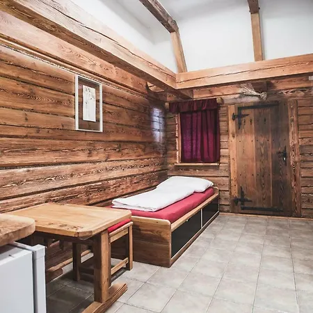 Apartment Draci Tvrz Slavonov